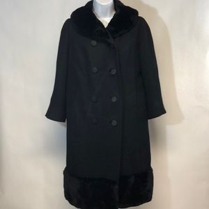 Forstmann Women’s Vintage Black Fur Trim Coat